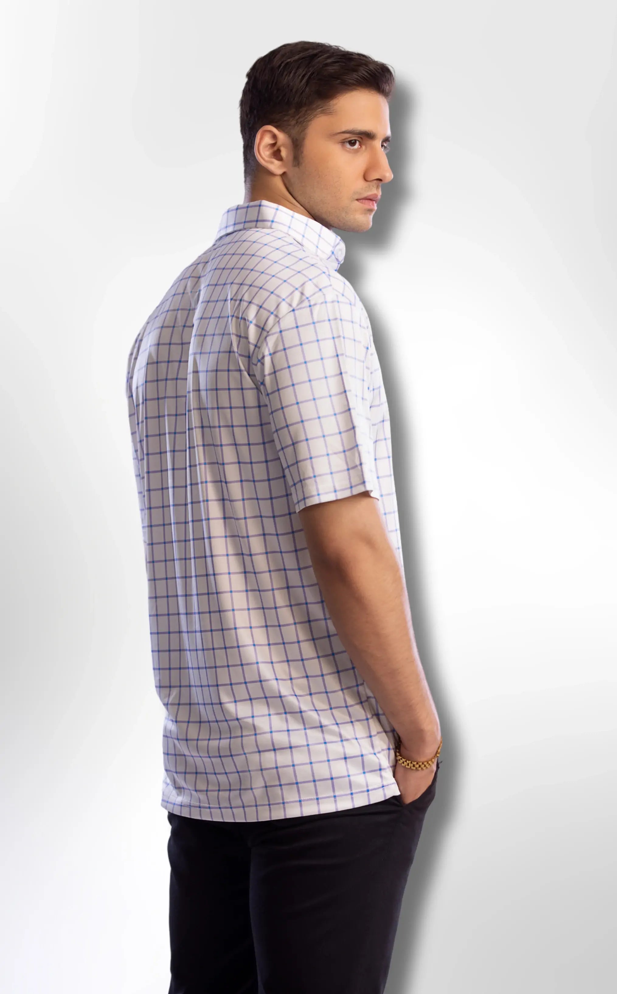 Semi-Spread Collar with Bold Blue Grid Check