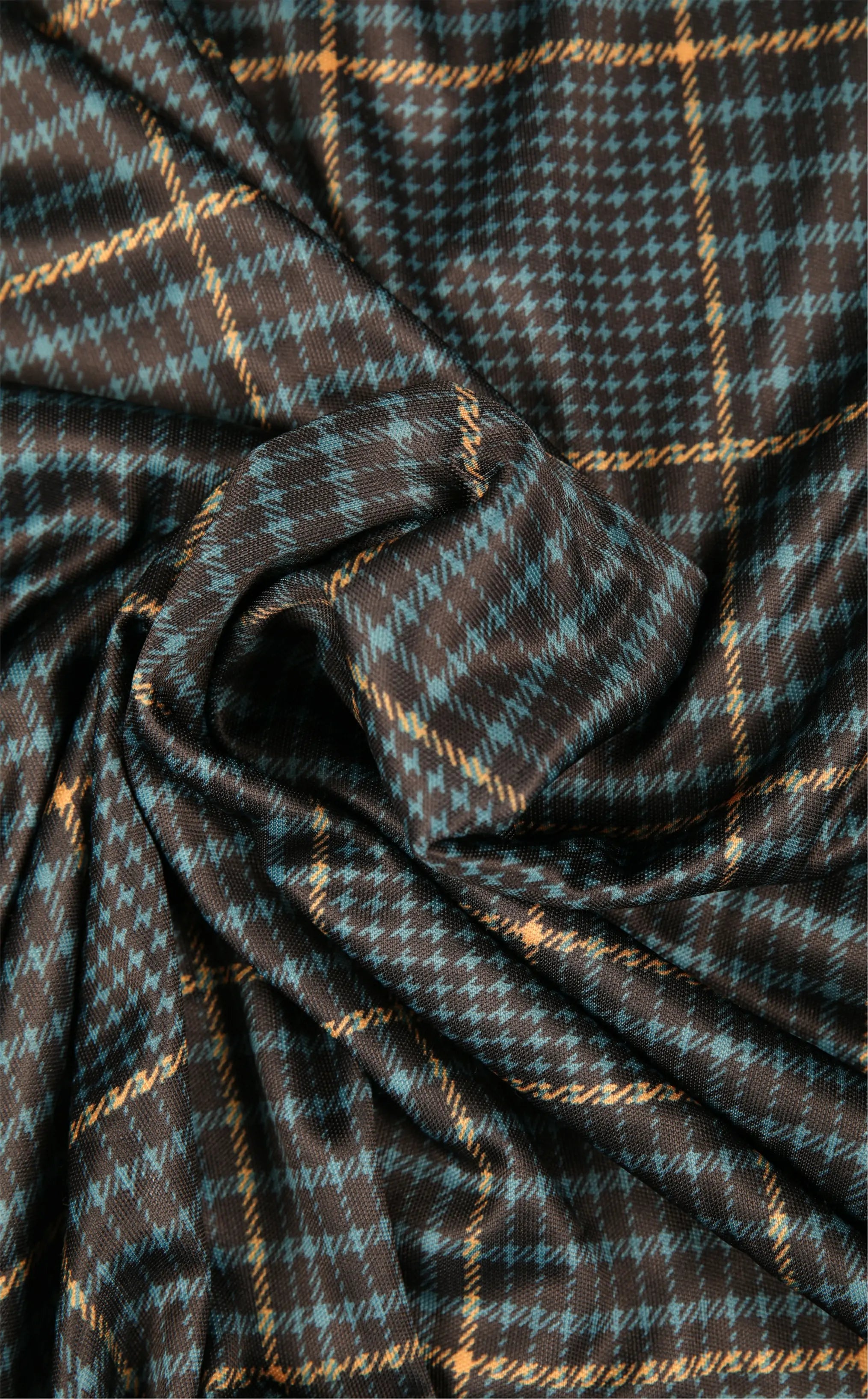 Semi-Spread Collar in Dark Gray and Brown  Stripe Grid